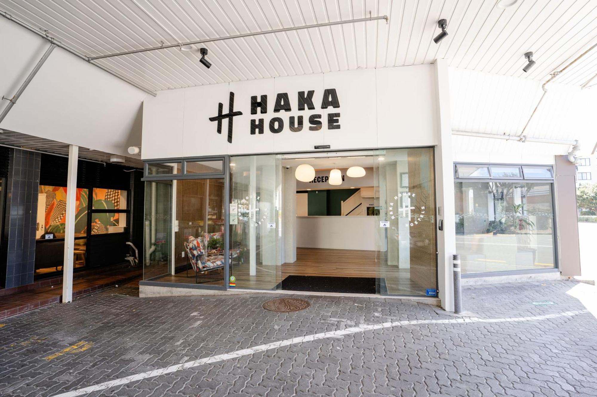 Хостел Haka House Веллингтон Экстерьер фото Haka House