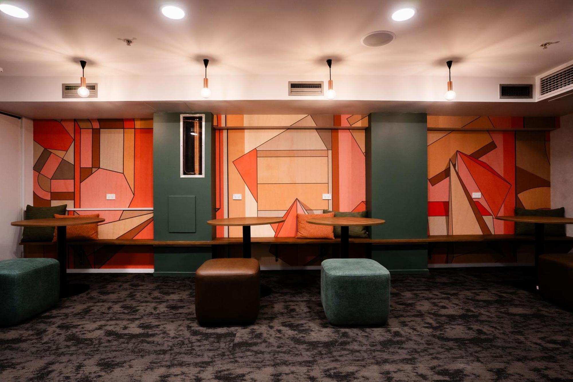 Хостел Haka House Веллингтон Экстерьер фото The common room at the University of Kent